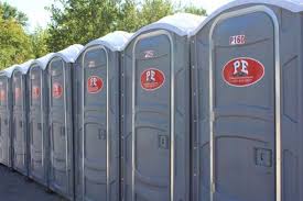 Best ADA-Compliant Portable Toilet Rental  in Loveland Park, OH